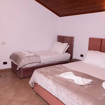 Guest house Family *